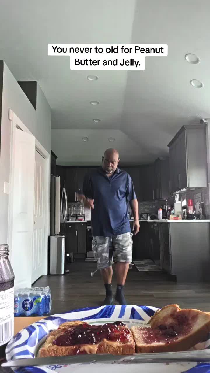 @johnniewtinker