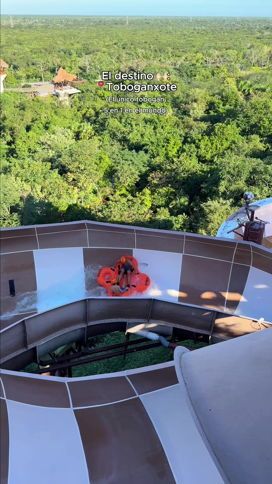 @Xcaret