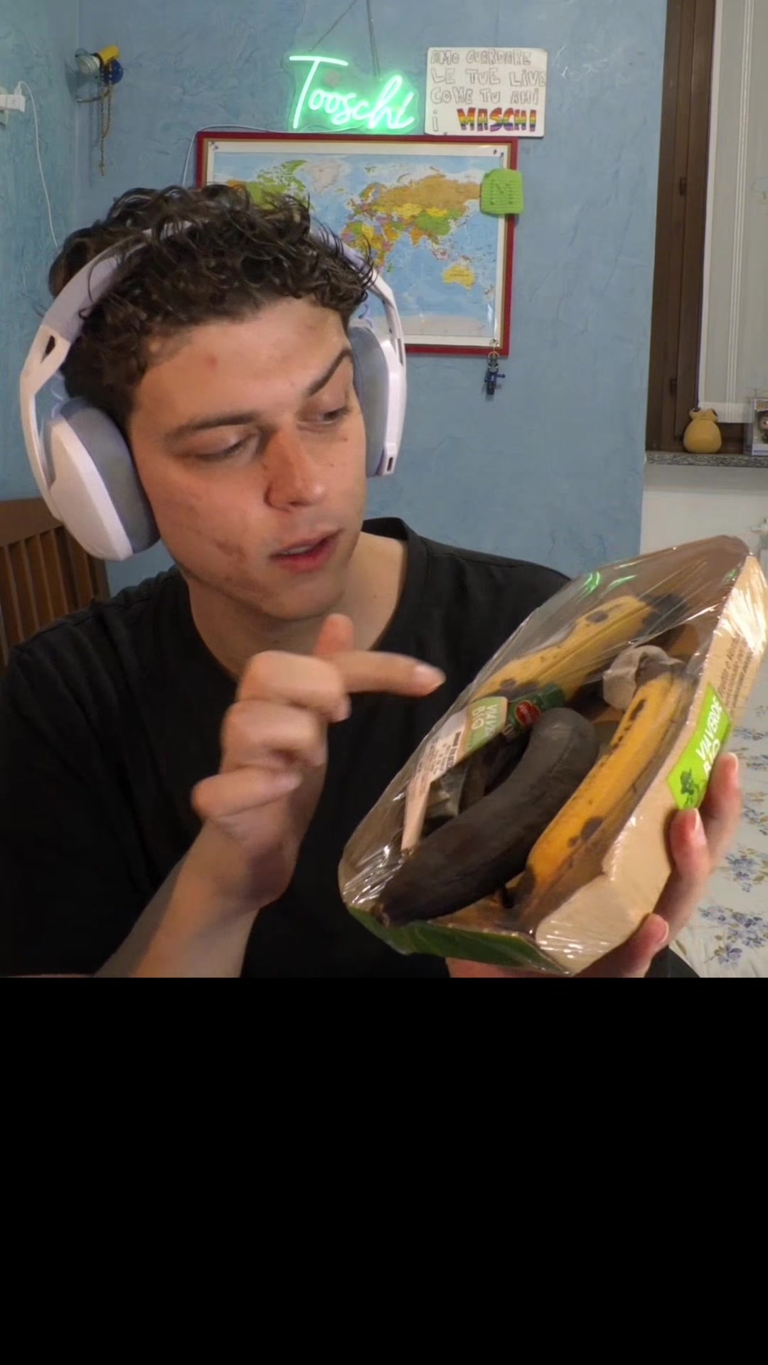@Tooschi