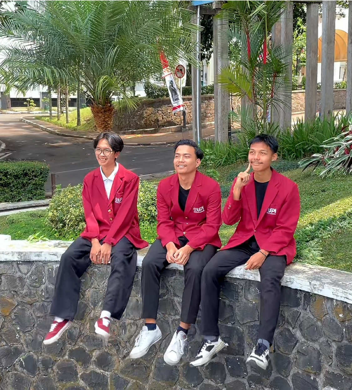 @BEM KEMA FPEB UPI
