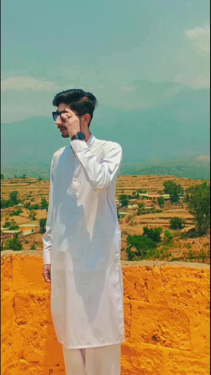 @Hasrat Tãñölï