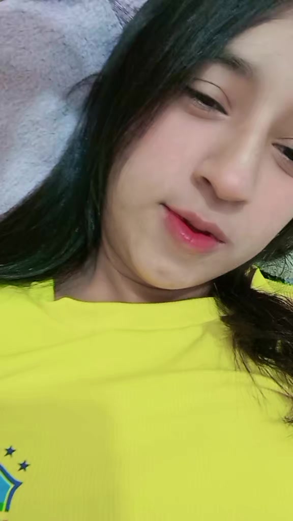@kikita🇳🇱🇧🇷💗