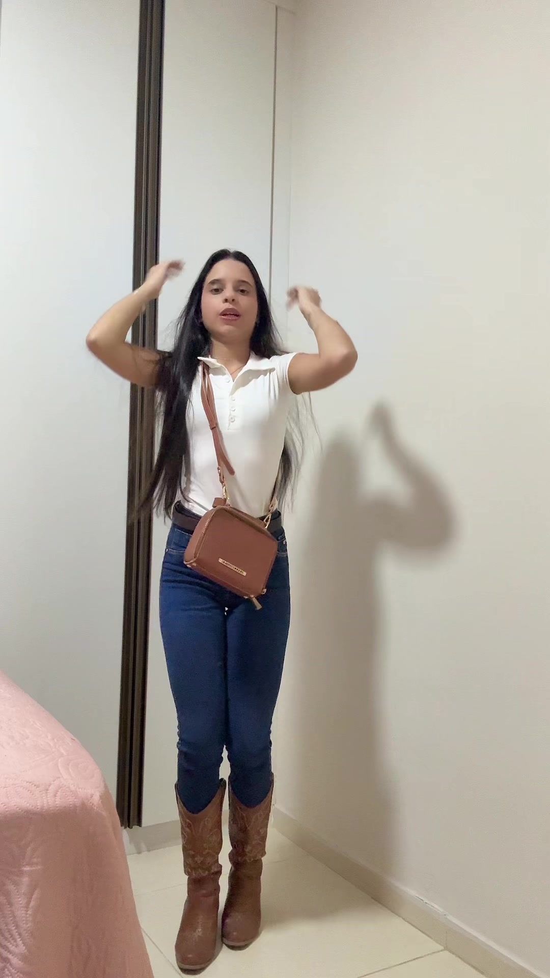 @marymeneezess