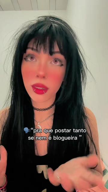 @Loly Nyra