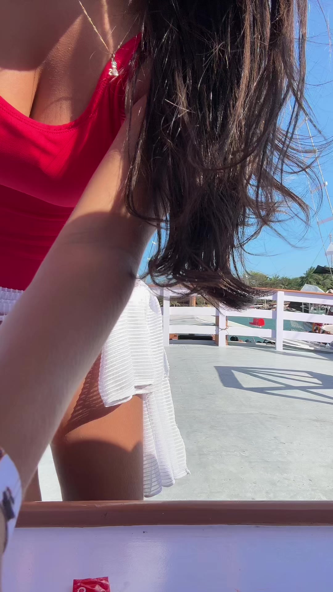 @thainaa