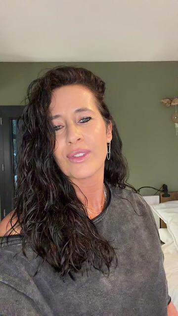 @C.b_83