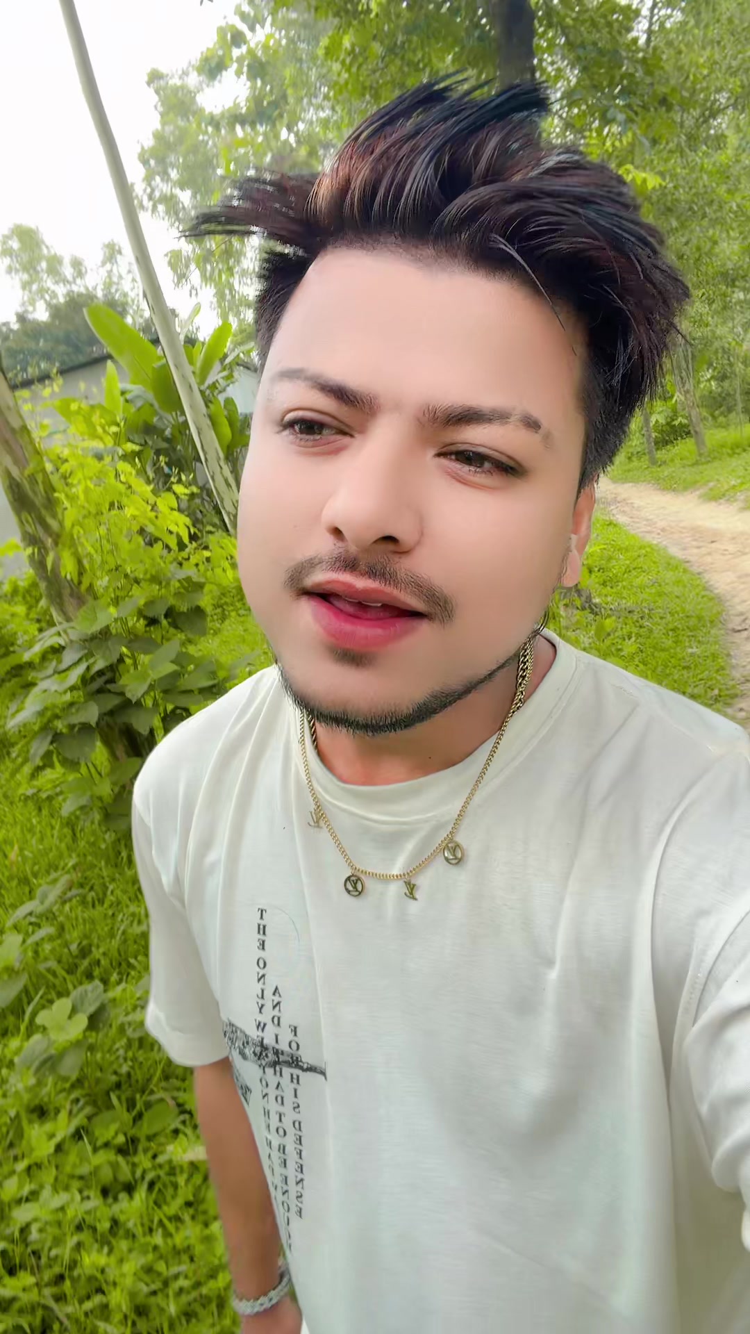 @Max Ovi Riaz