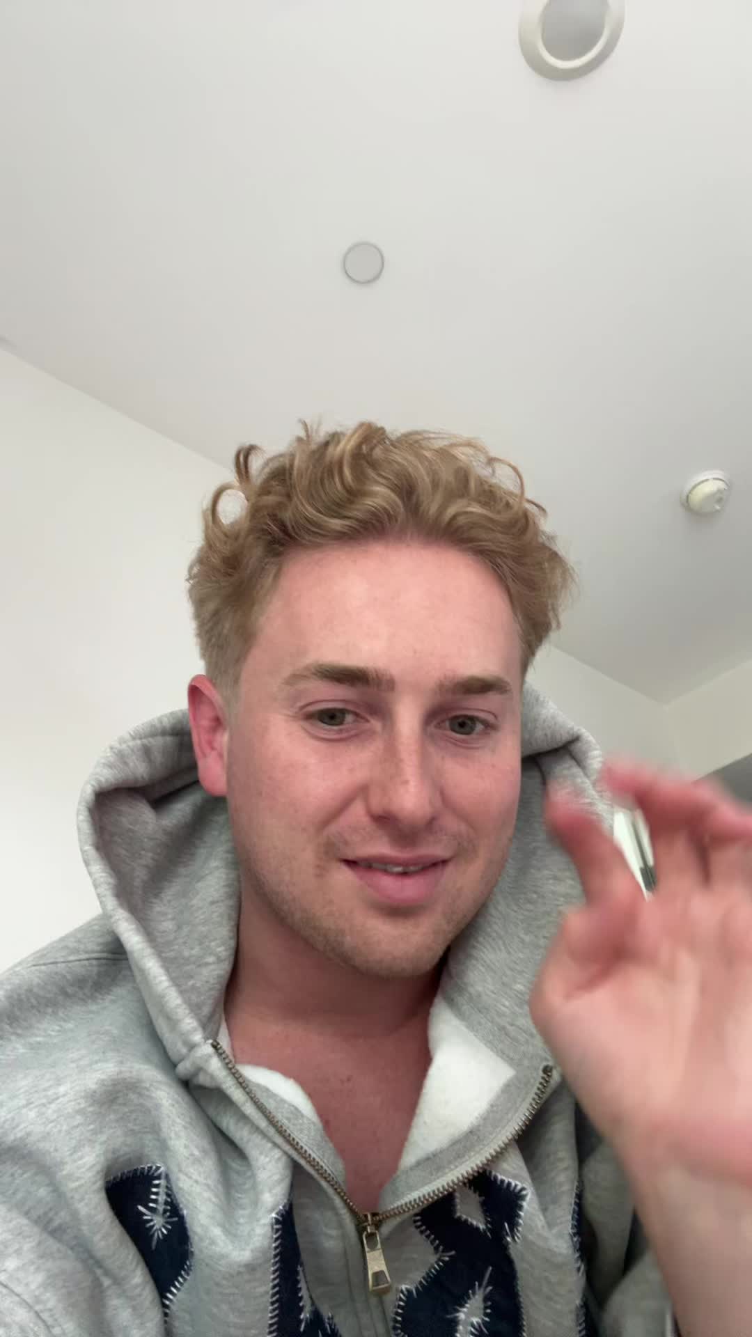 @findlaymcconnell