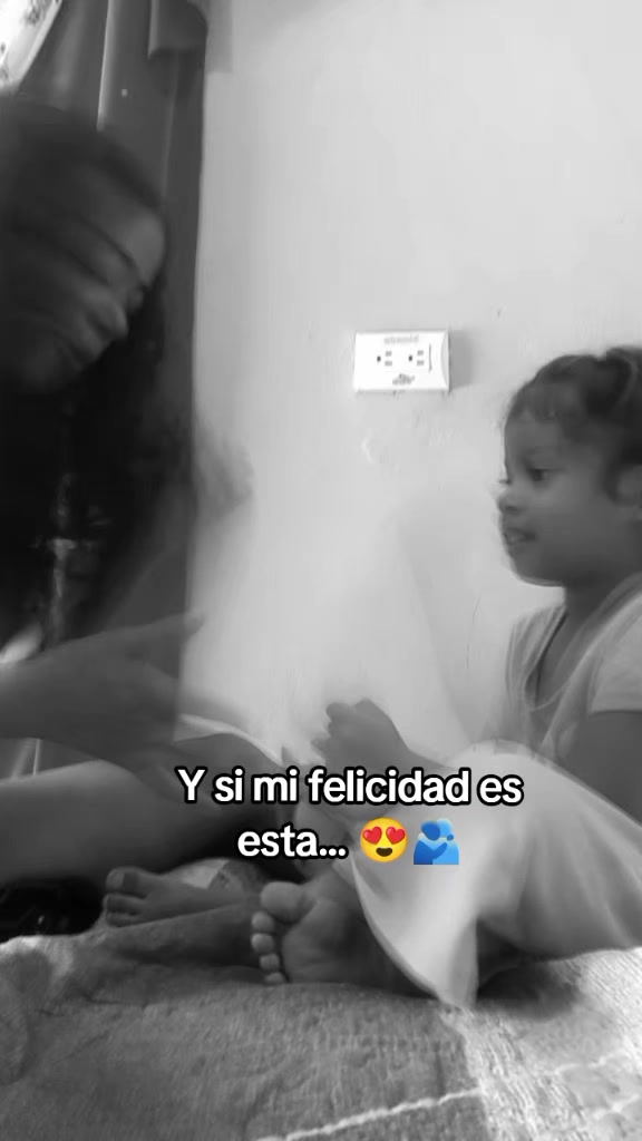 @LizHern&aacute;ndez💕😌