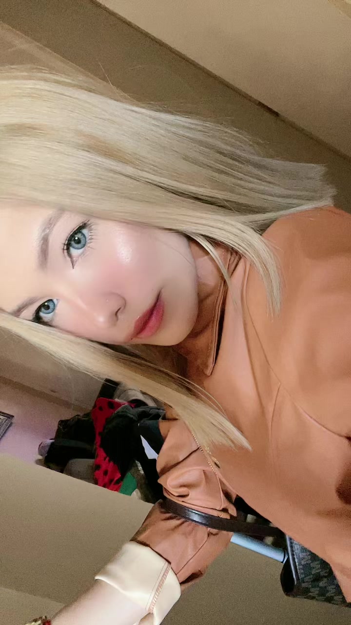 @𝐵𝑎𝑟𝑏𝑖𝑒👸🏼