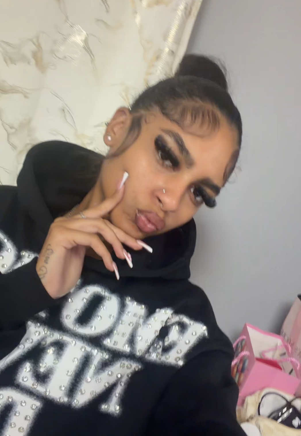 @🎀