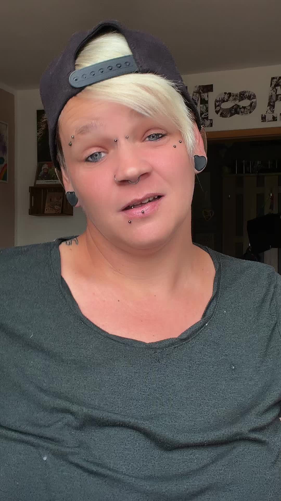 @Elli_nadine✨