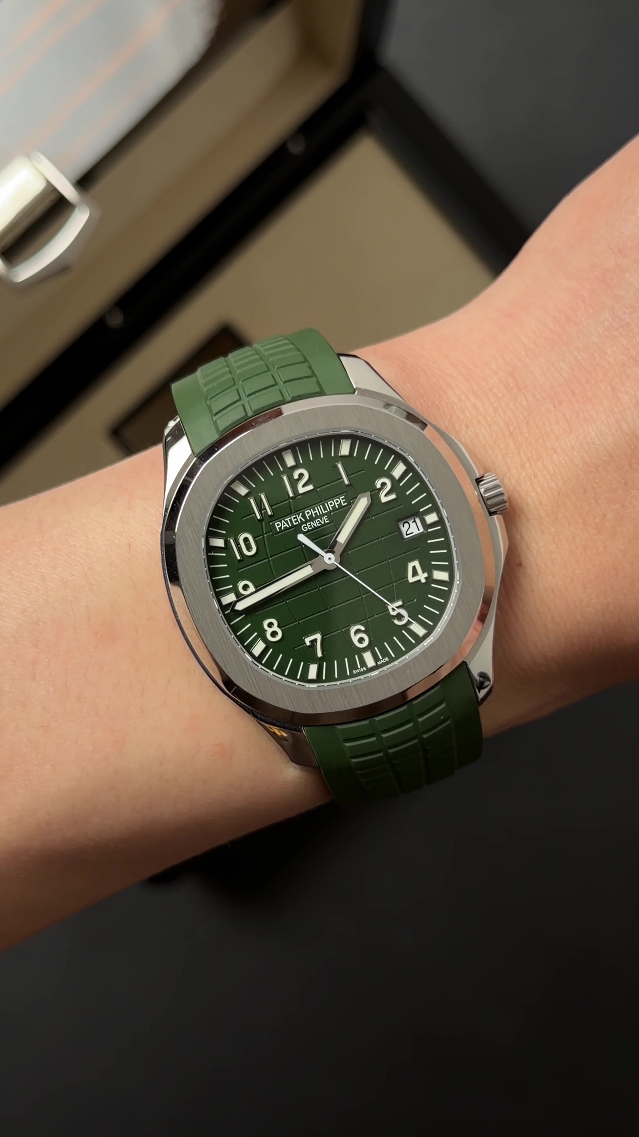 @LUCY TIMEPIECES