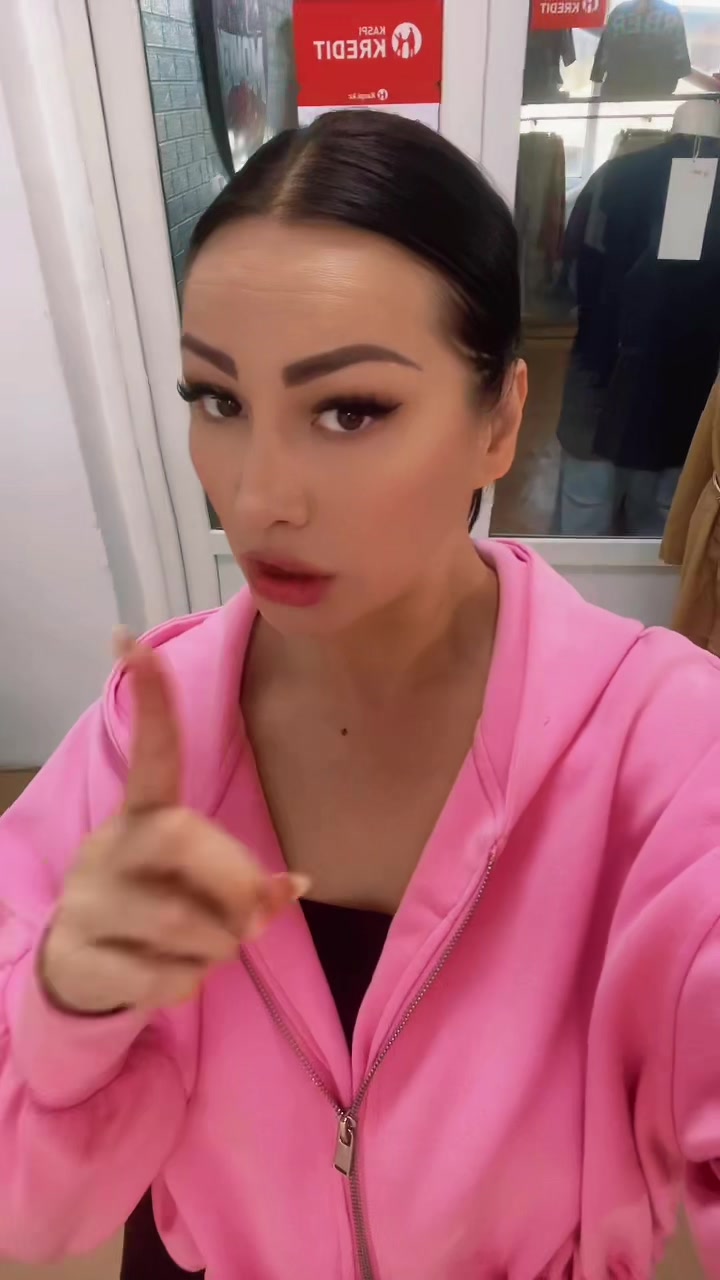 @Taya777