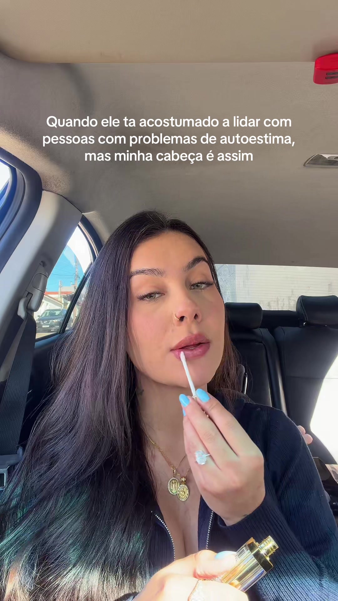 @biazhelena