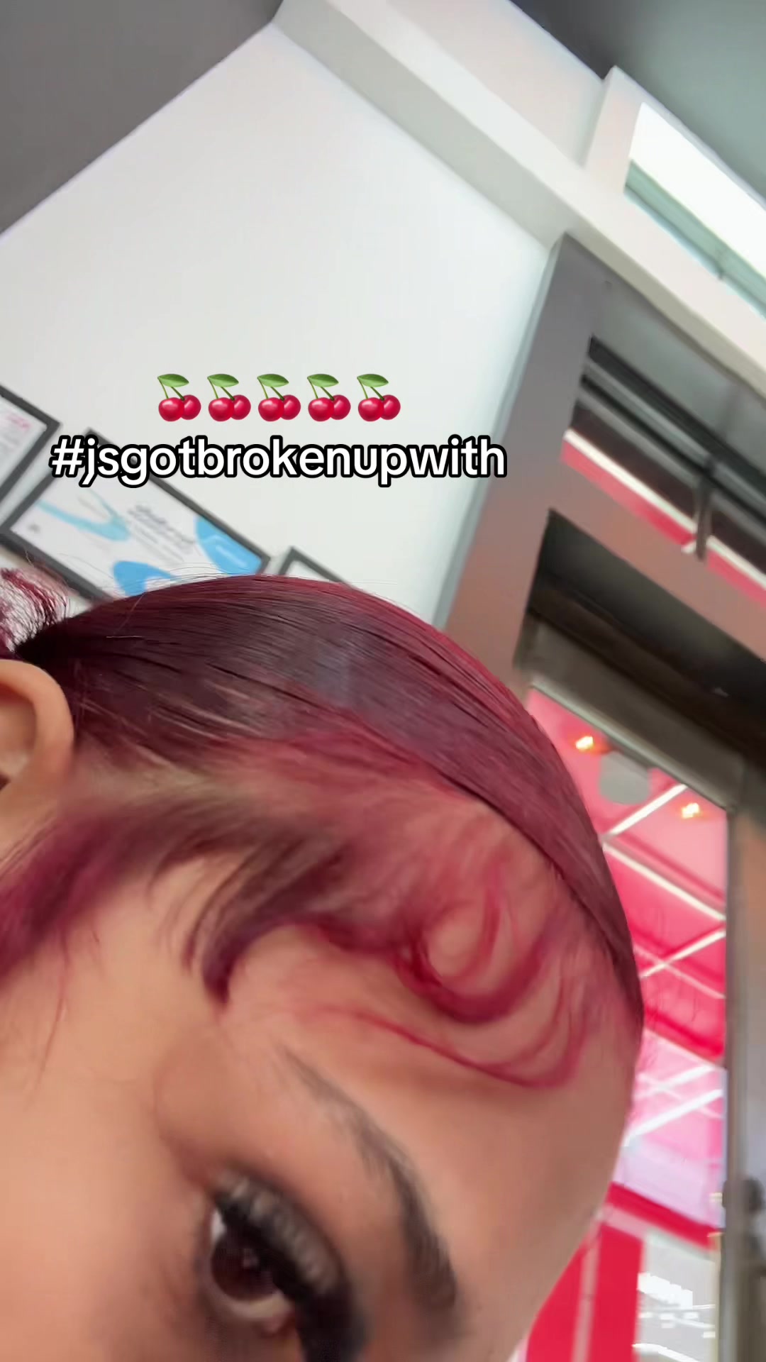@itsreallynila