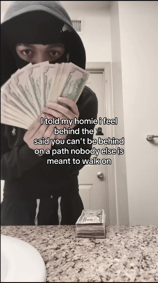 @B_Spinna_