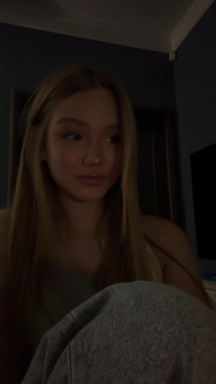 @d