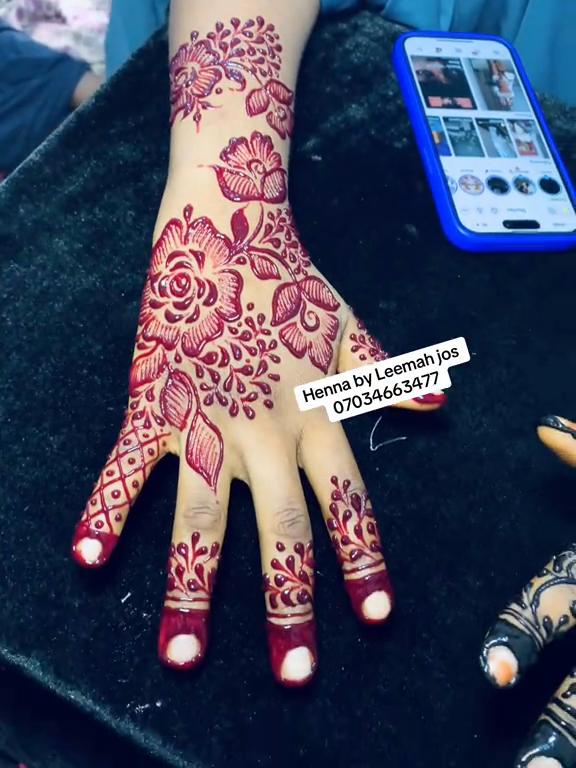 @Henna by Leemah jos