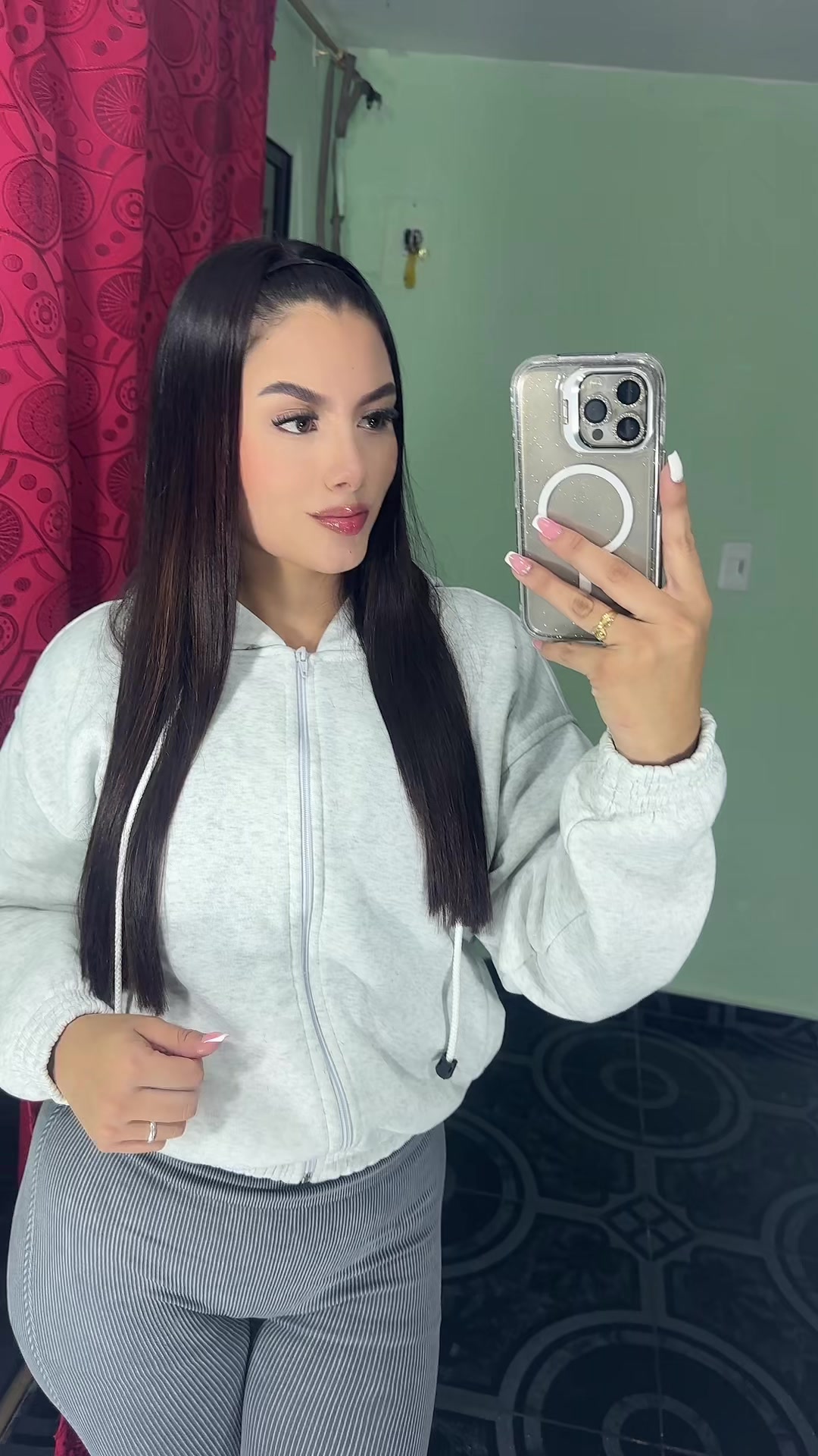 @𝑹𝒐𝒙𝒂𝒏𝒂💋