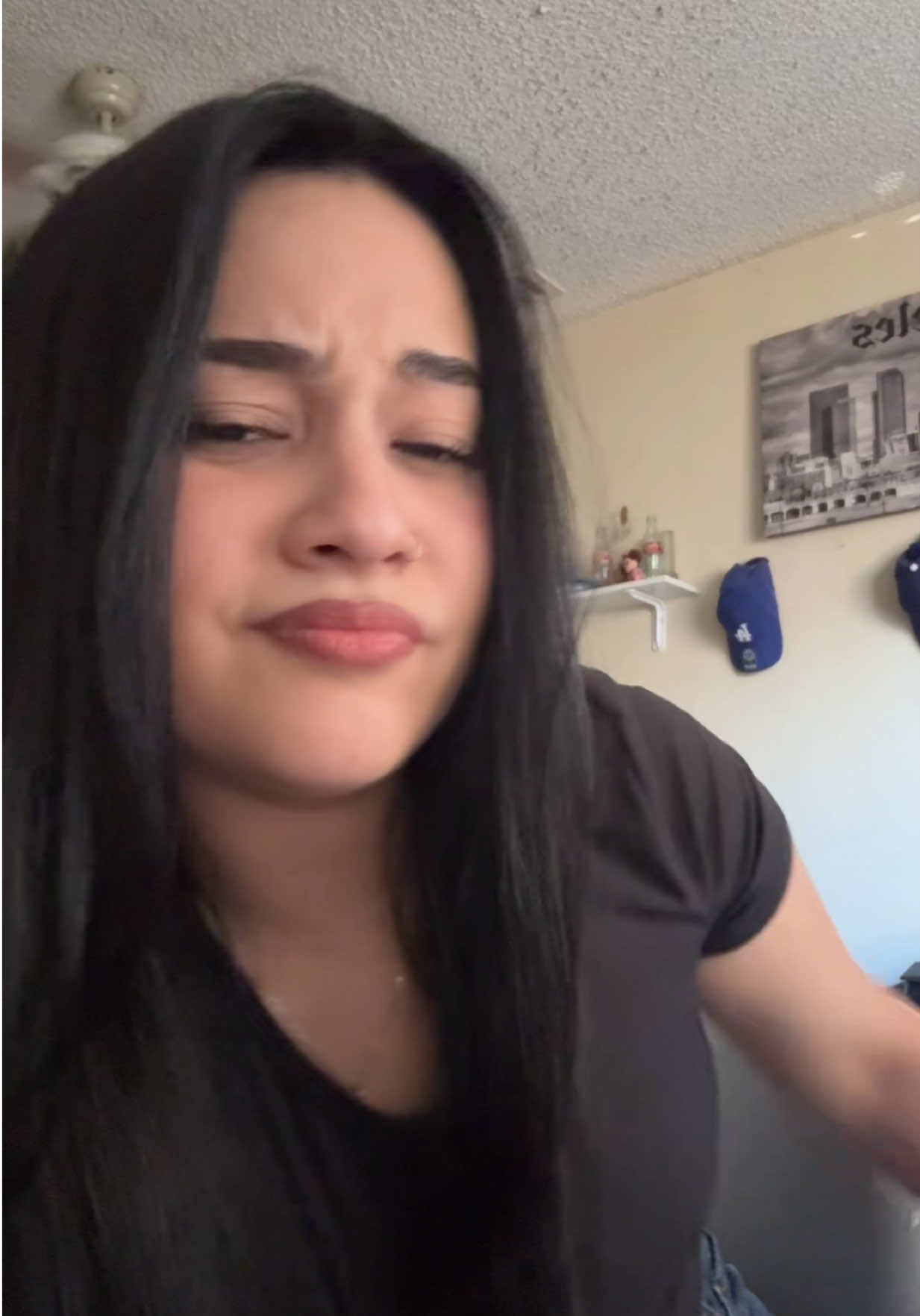 @reinakenia