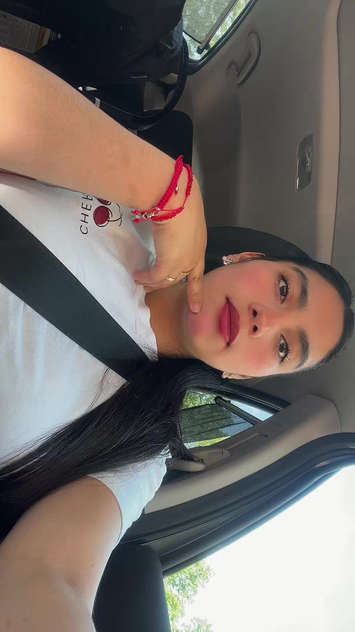 @Helen💋