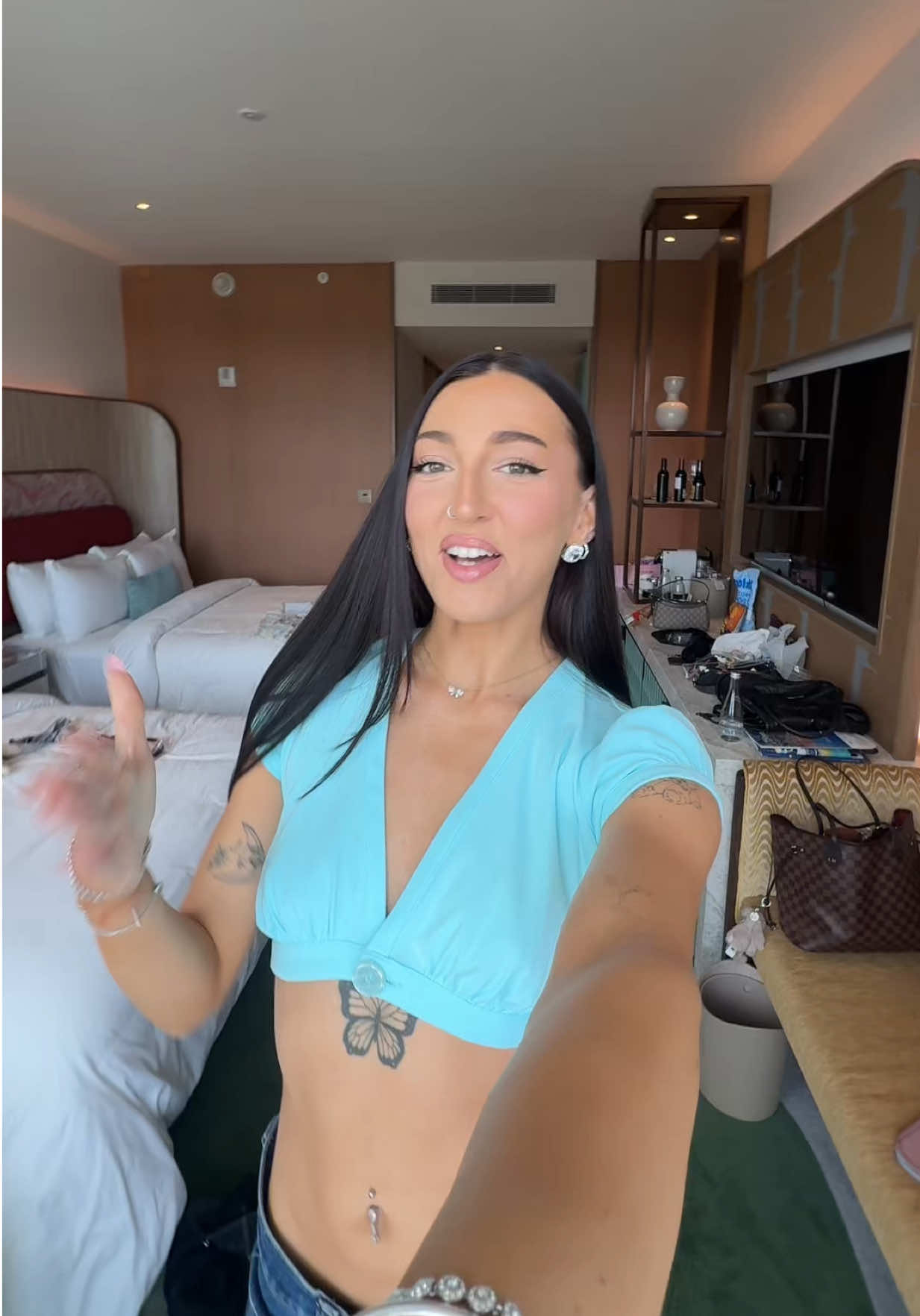 @ClaudiaPace