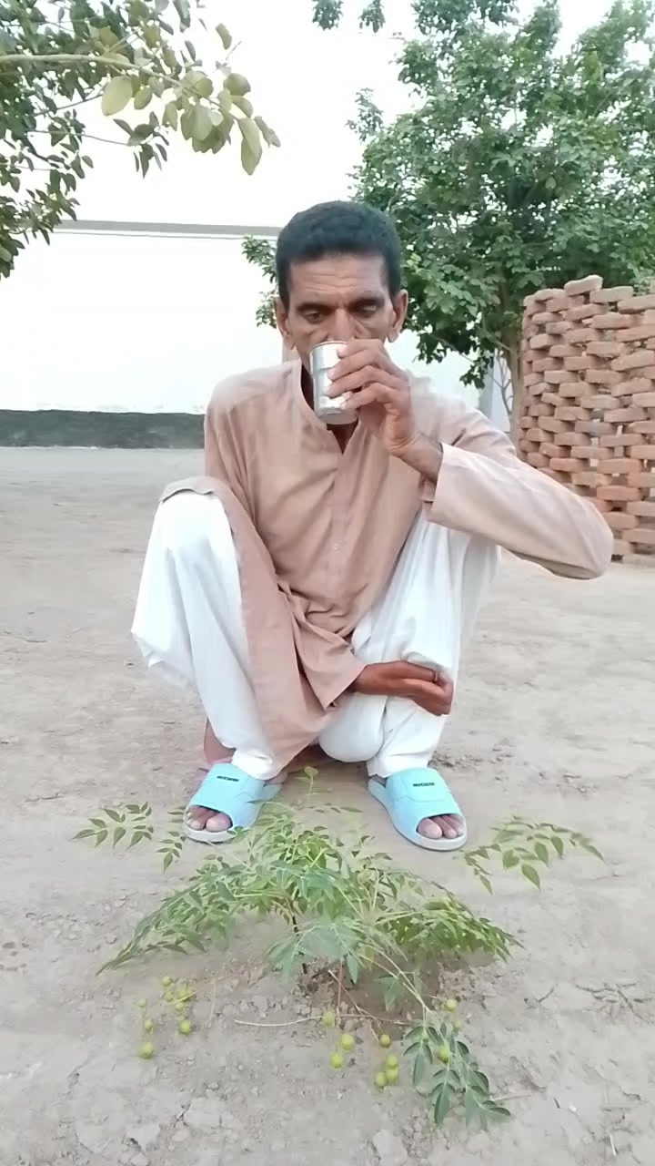 @m Khalid Abbas