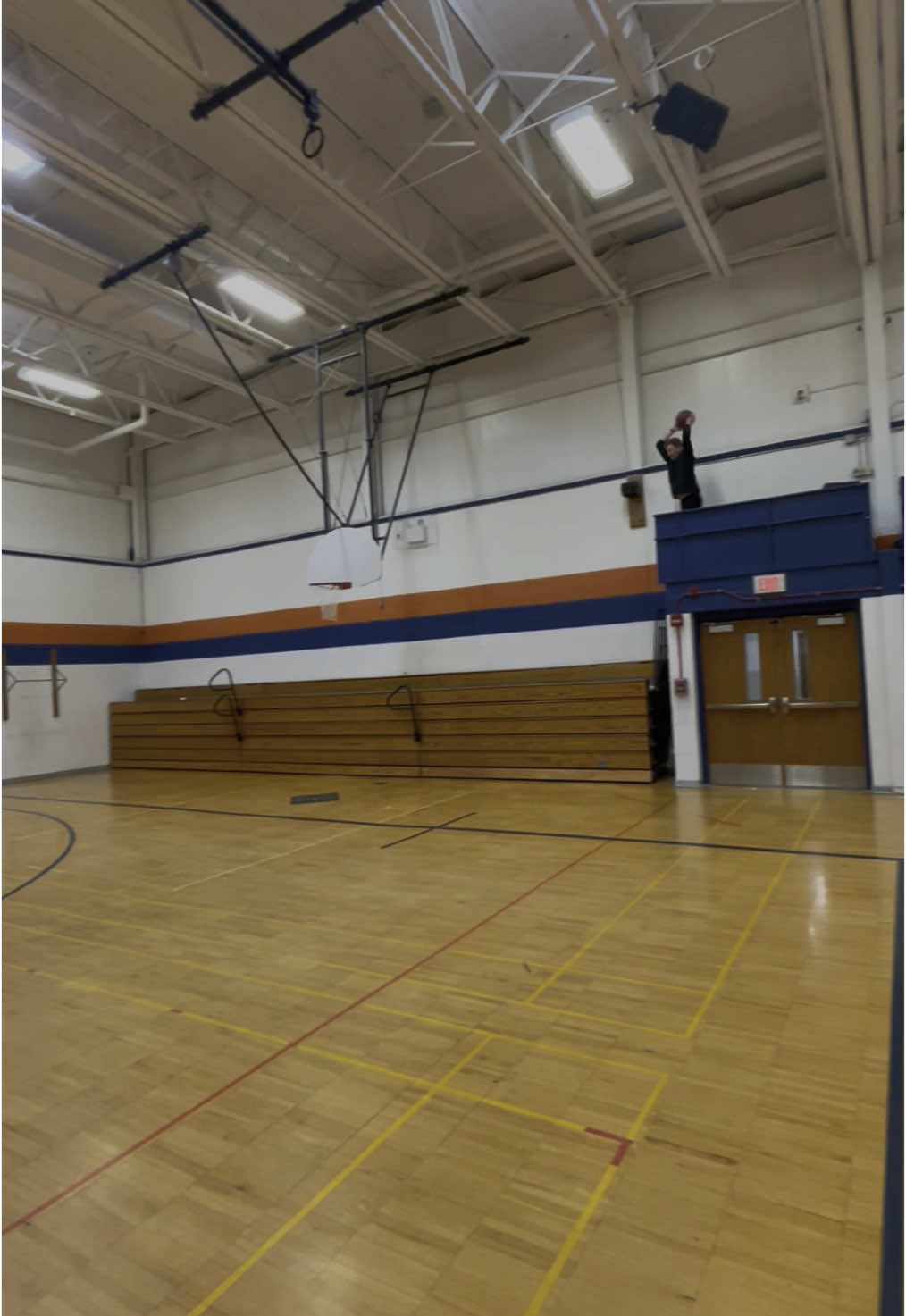 @PEteachertrickshots