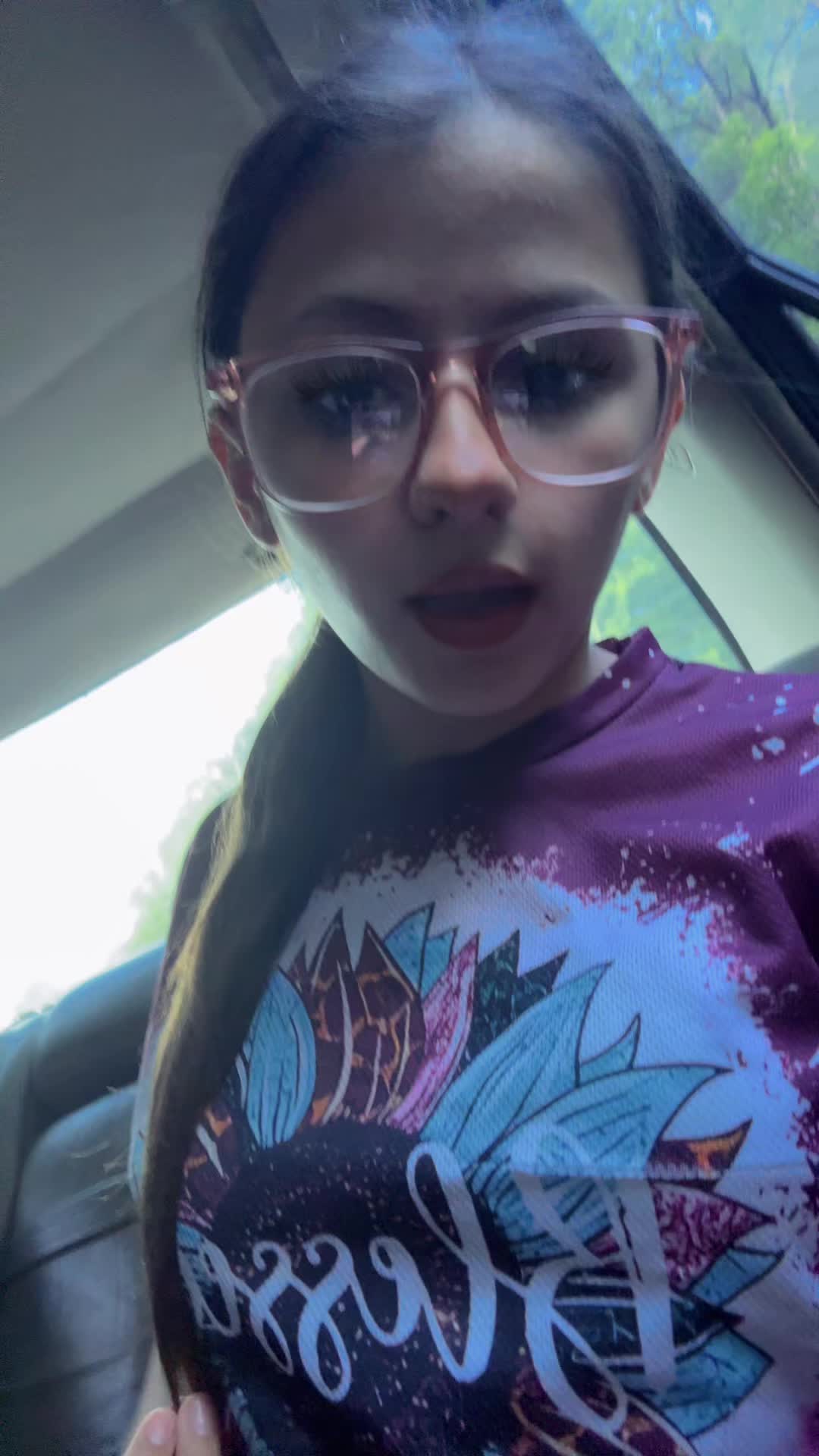 @yourgirl$
