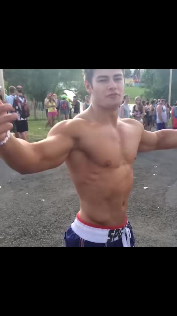 @Classic Physique