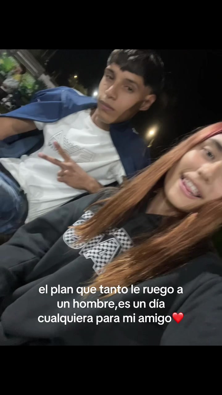 @🪼