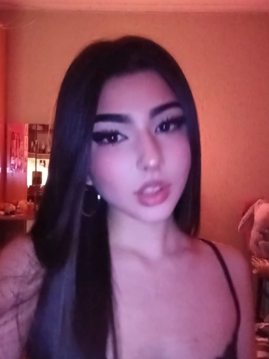 @𝑵𝒐𝒏𝒂🩶🖤