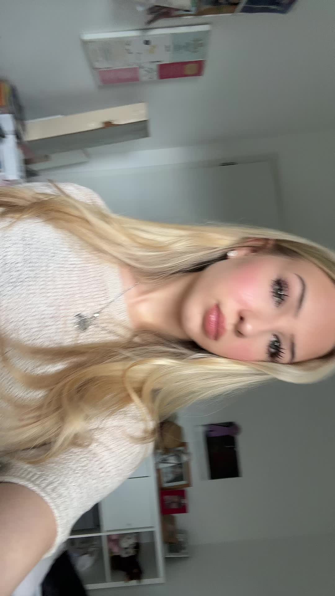 @julia