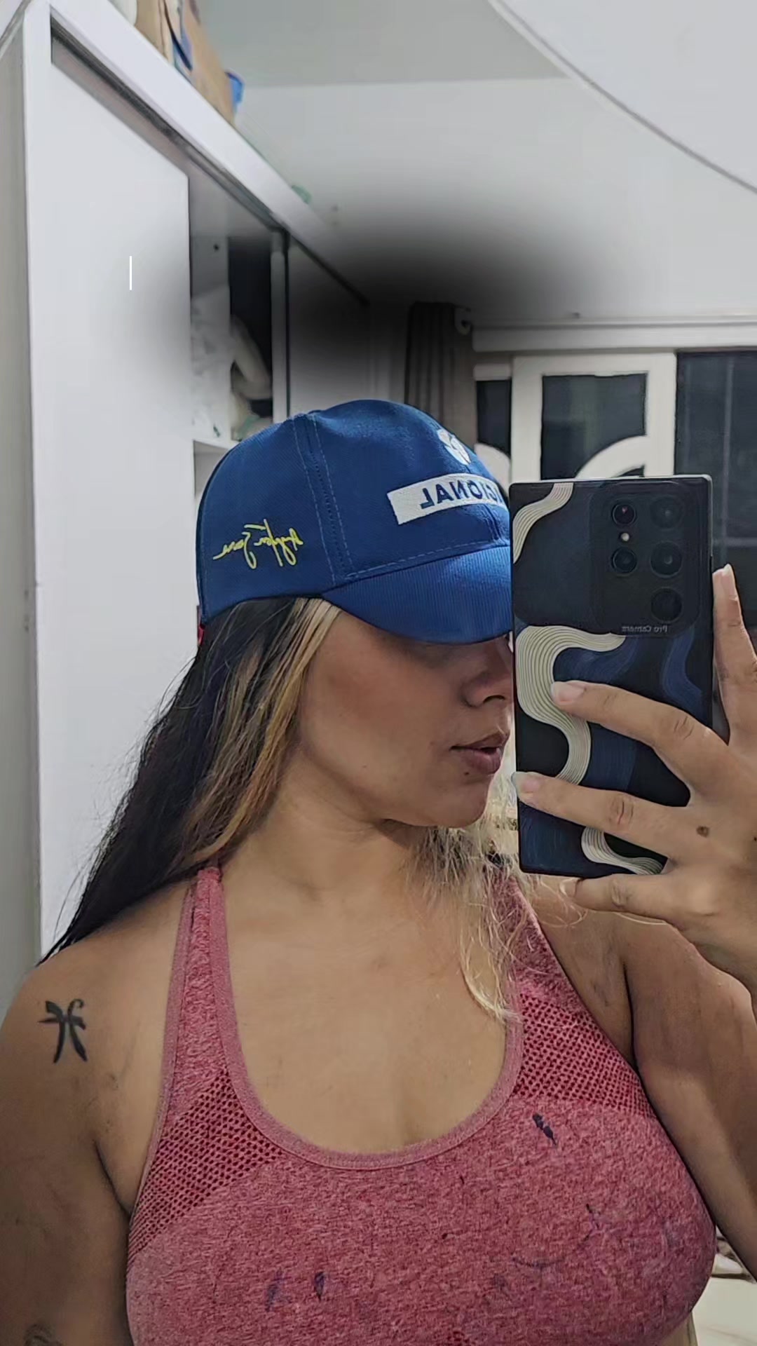 @ℬella
