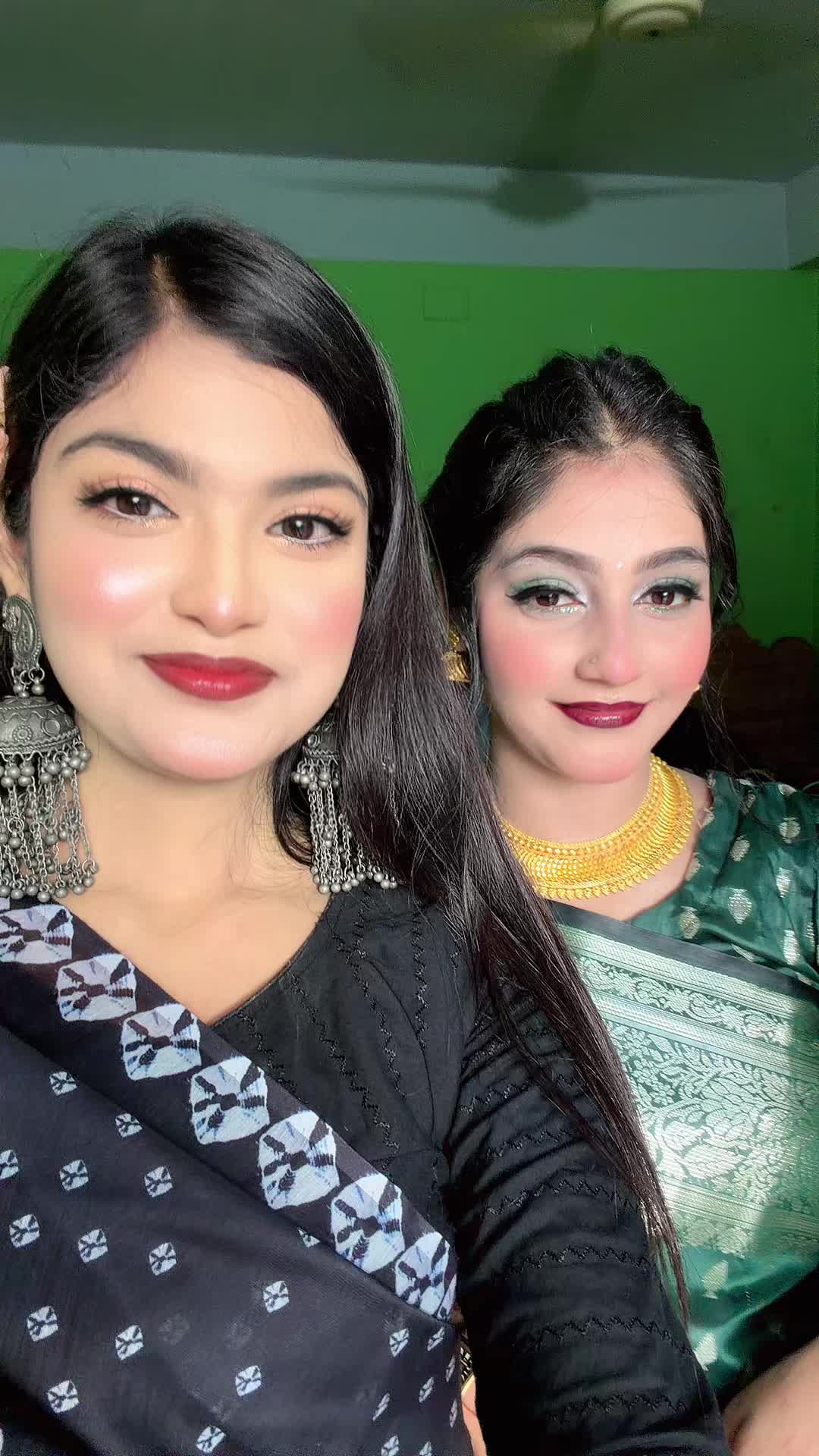 @Akhi Pakhi