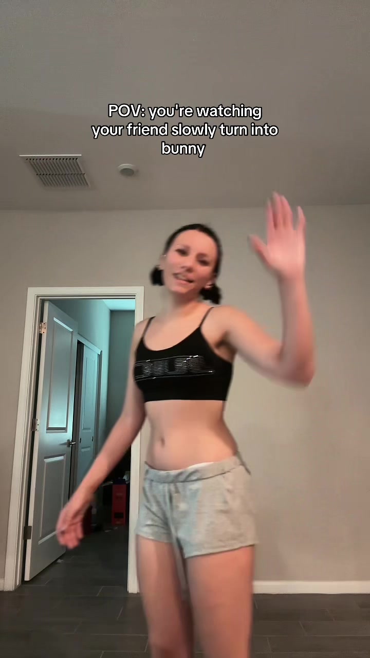 @𝖁𝖆𝖓𝖊𝖑𝖑𝖆 😸💕