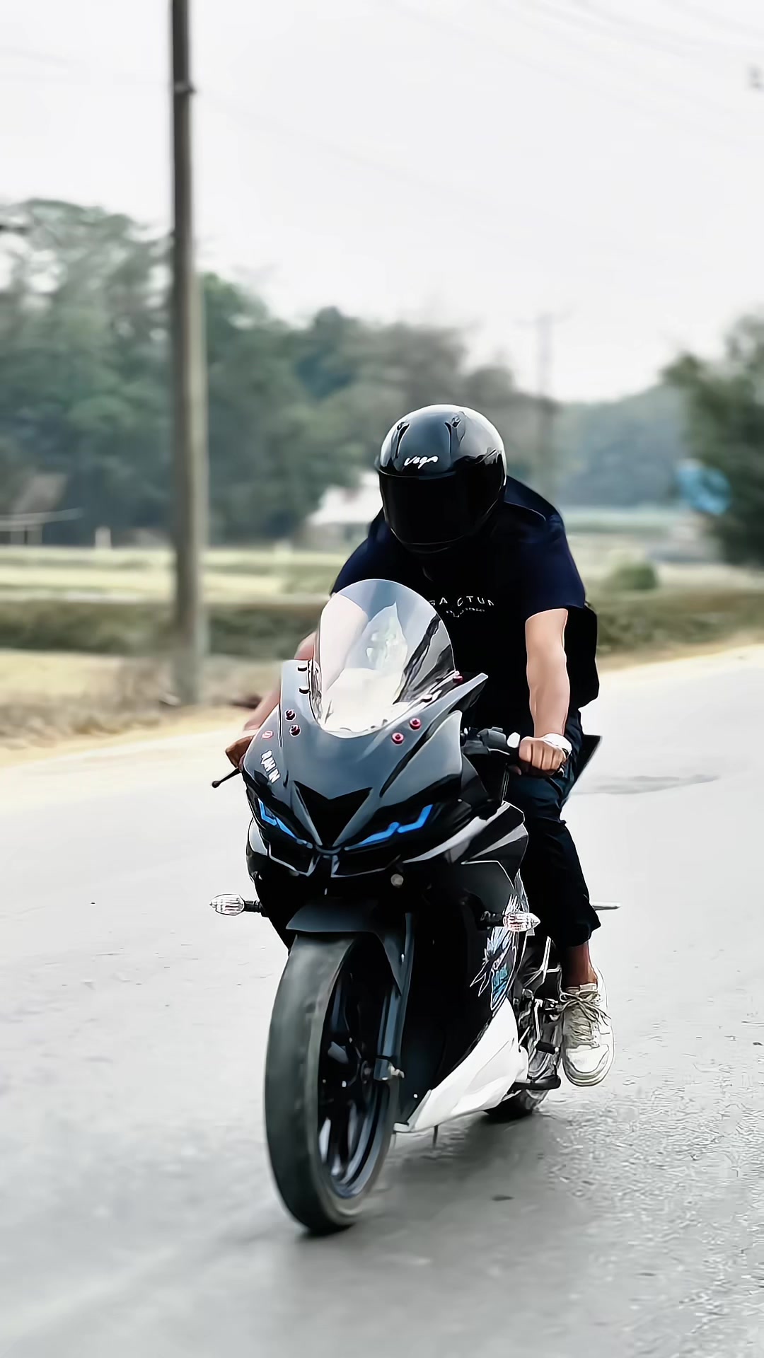 @𝐉𝐀𝐌𝐈𝐋^𝟎𝐱