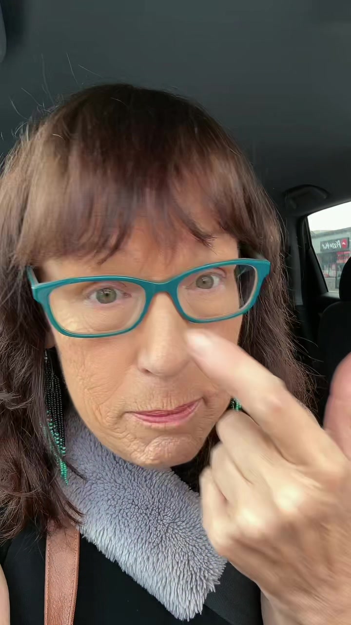 @Auntie Mimi 🇨🇦