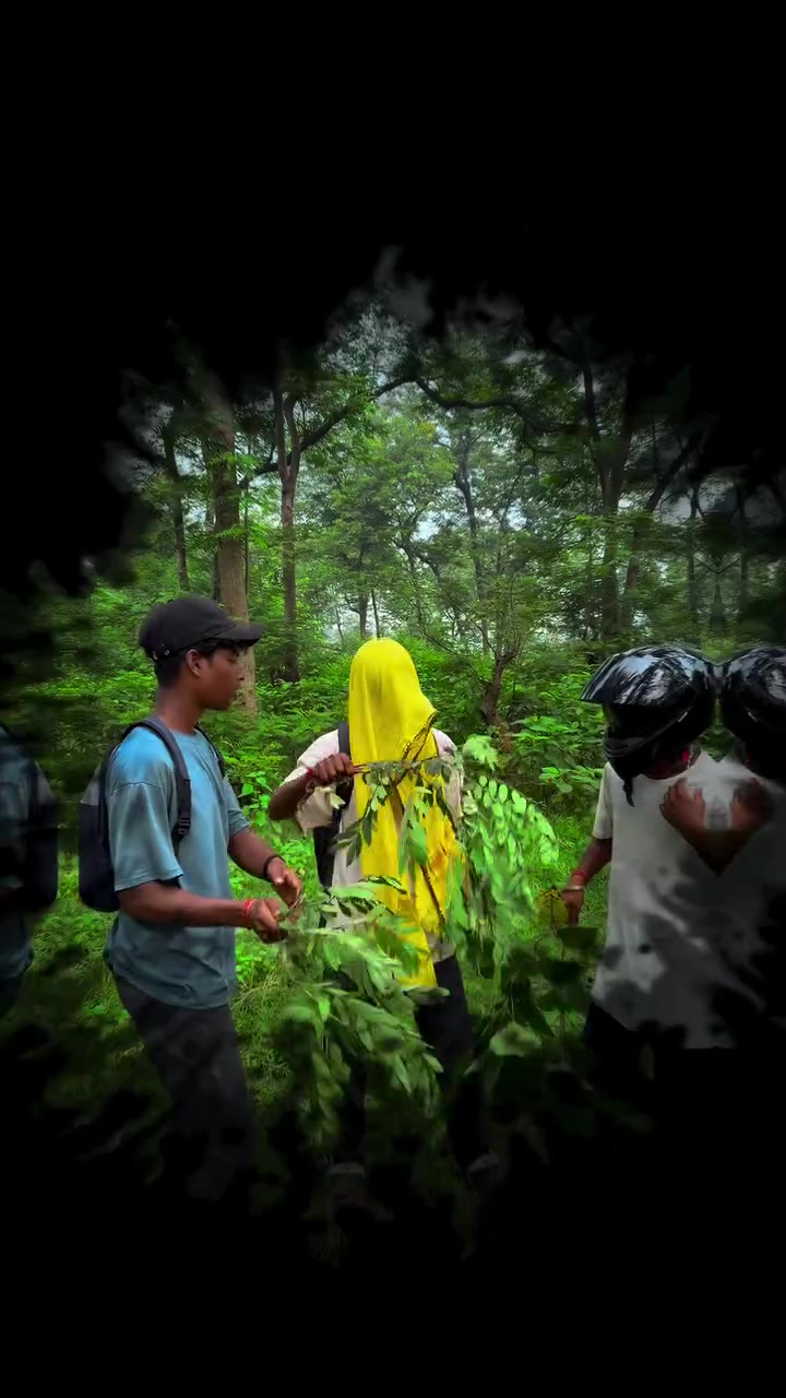 @আদিবাসী মেয়ে 😉🥰😛