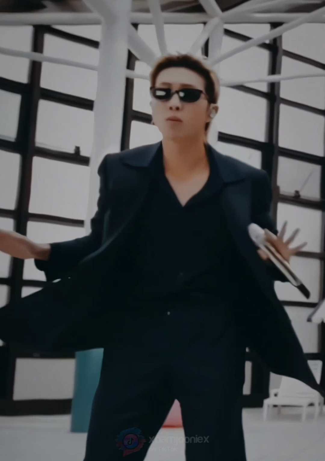 @xnamjoonniex