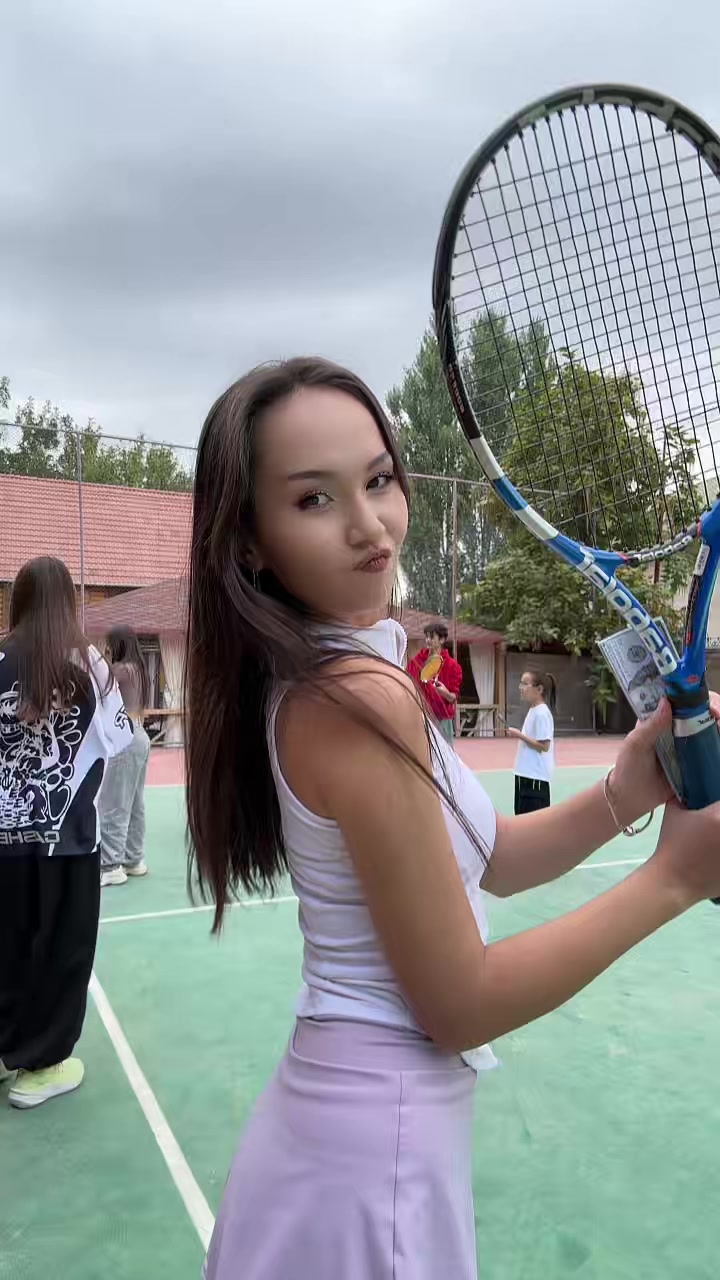 @Nazym Mambetalieva