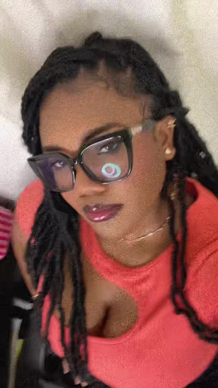 @Swixzzle
