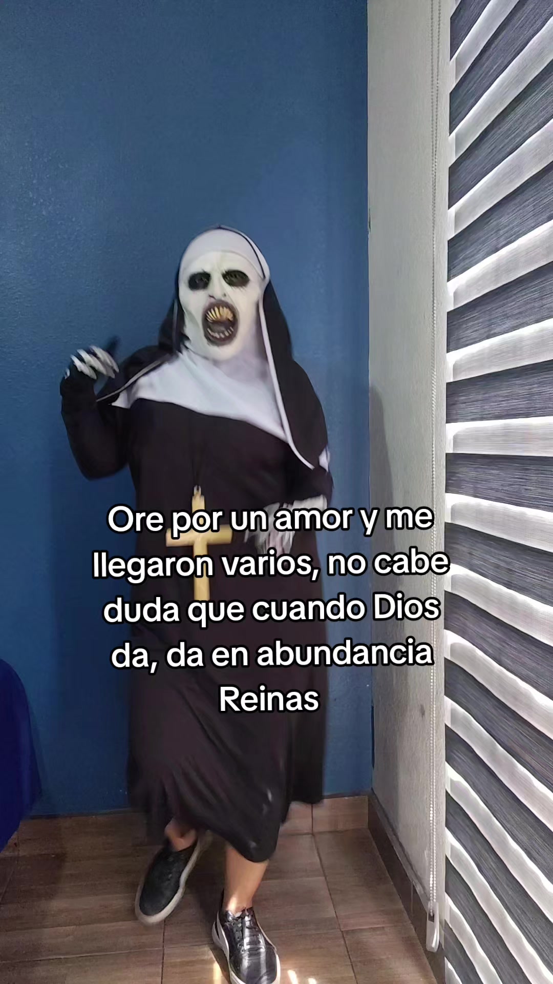 @la monja loca 🥴👻