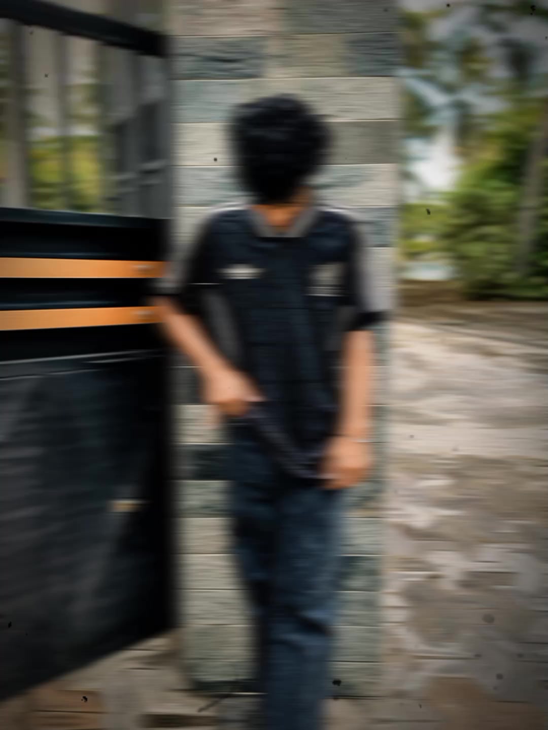 @Rishi🖇️🤍