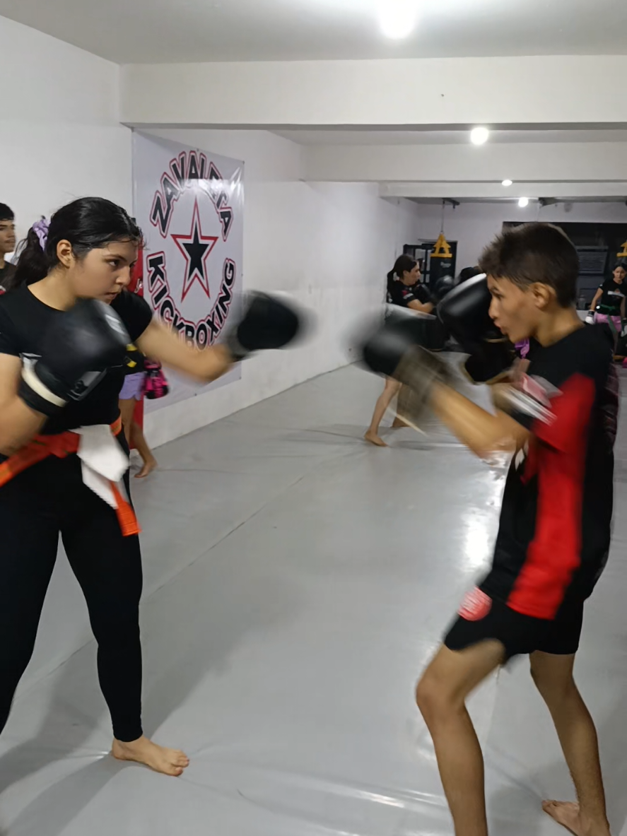 @ZavaletaKickboxing_mma