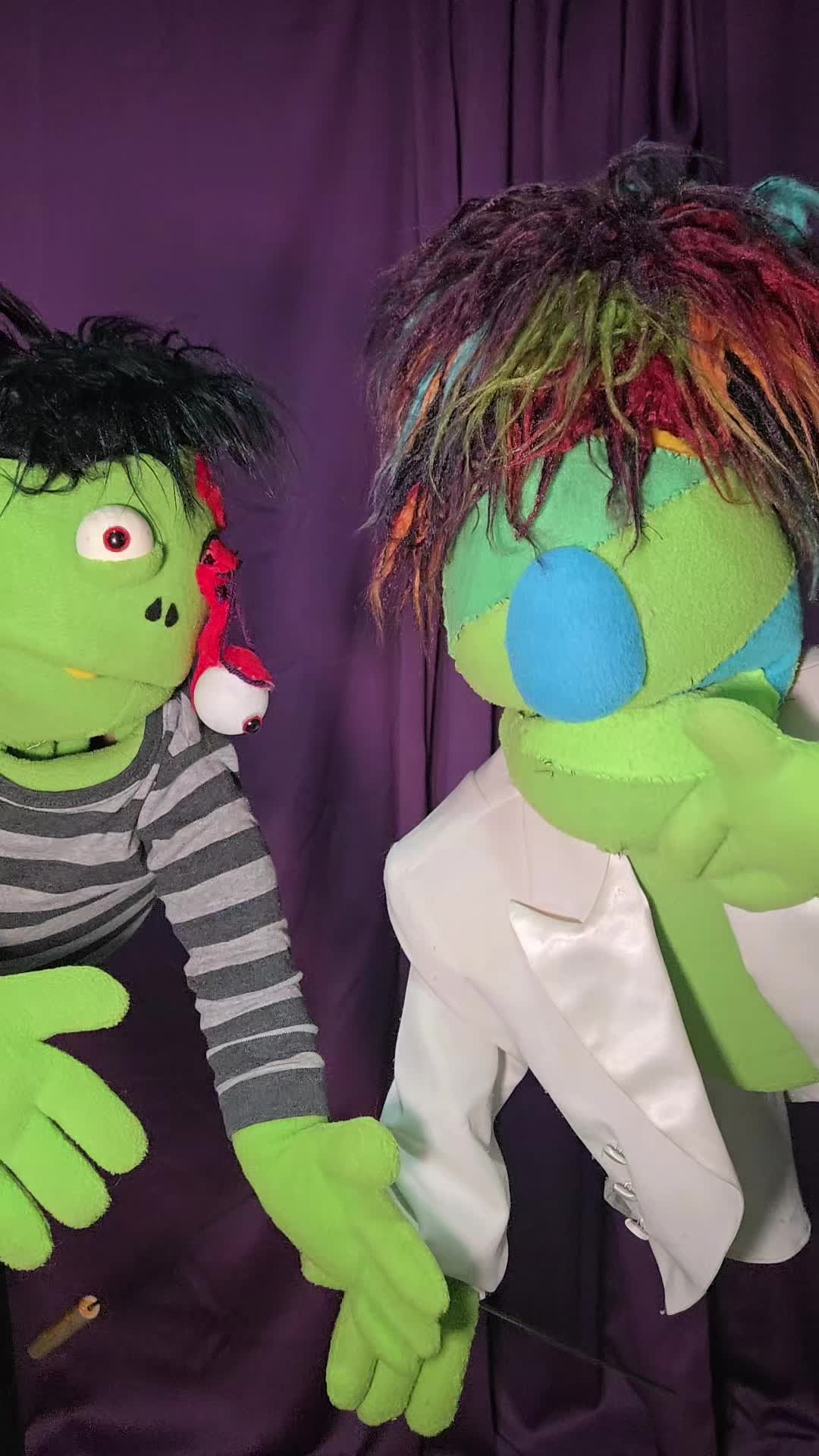 @lvpuppets