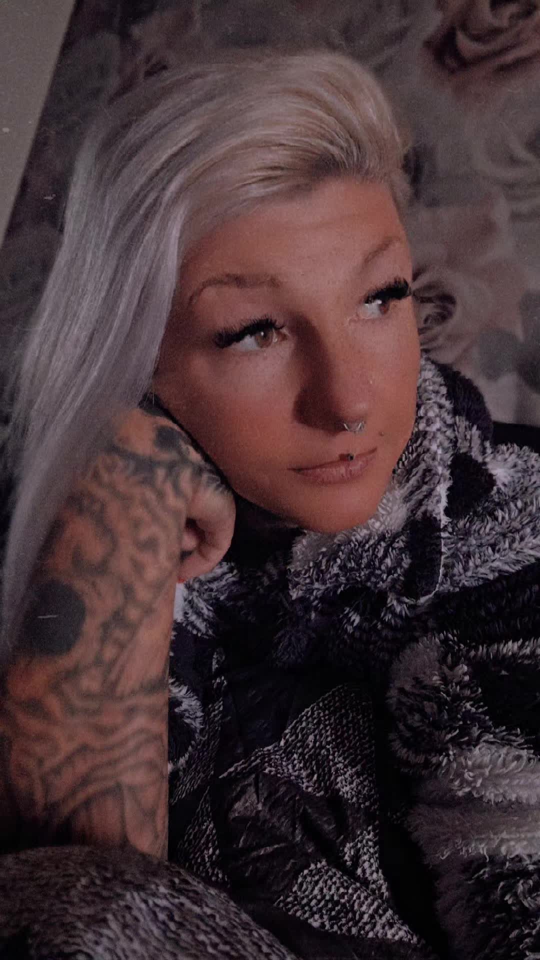 @Chaosqueen8282