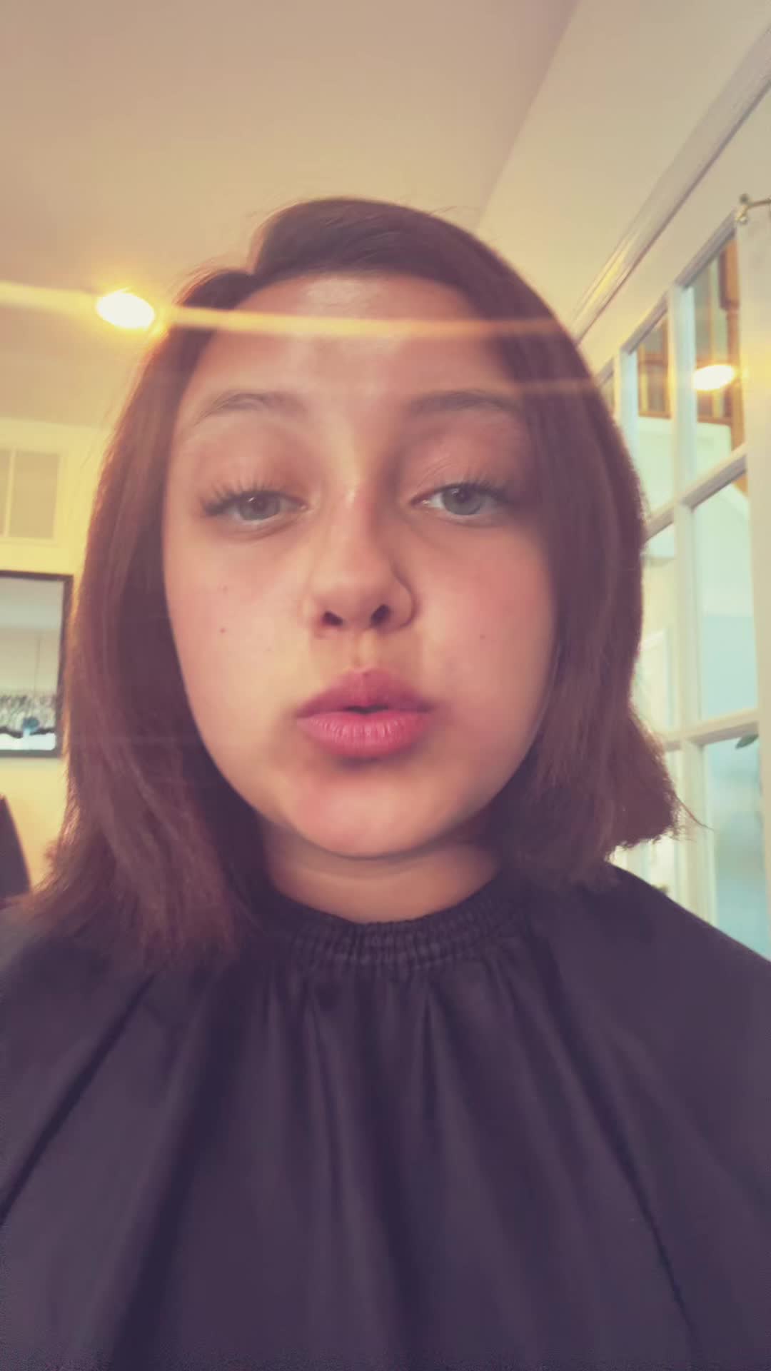 @⃟
