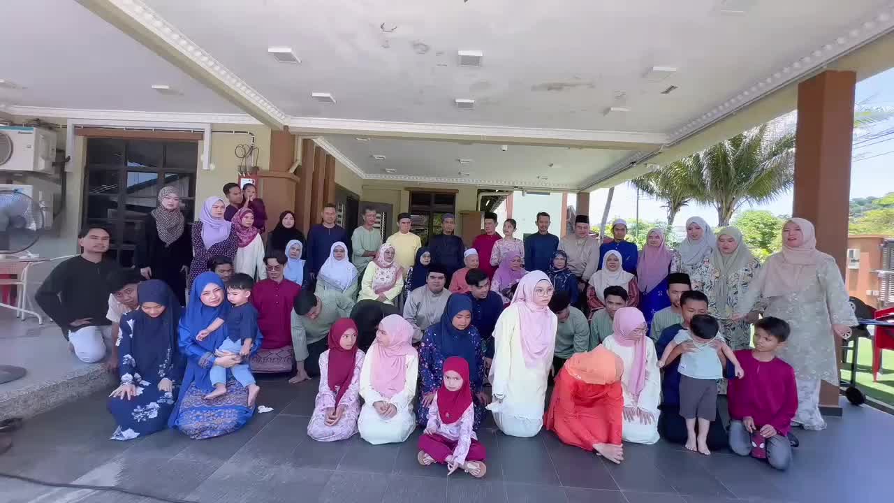 @Nia98shop